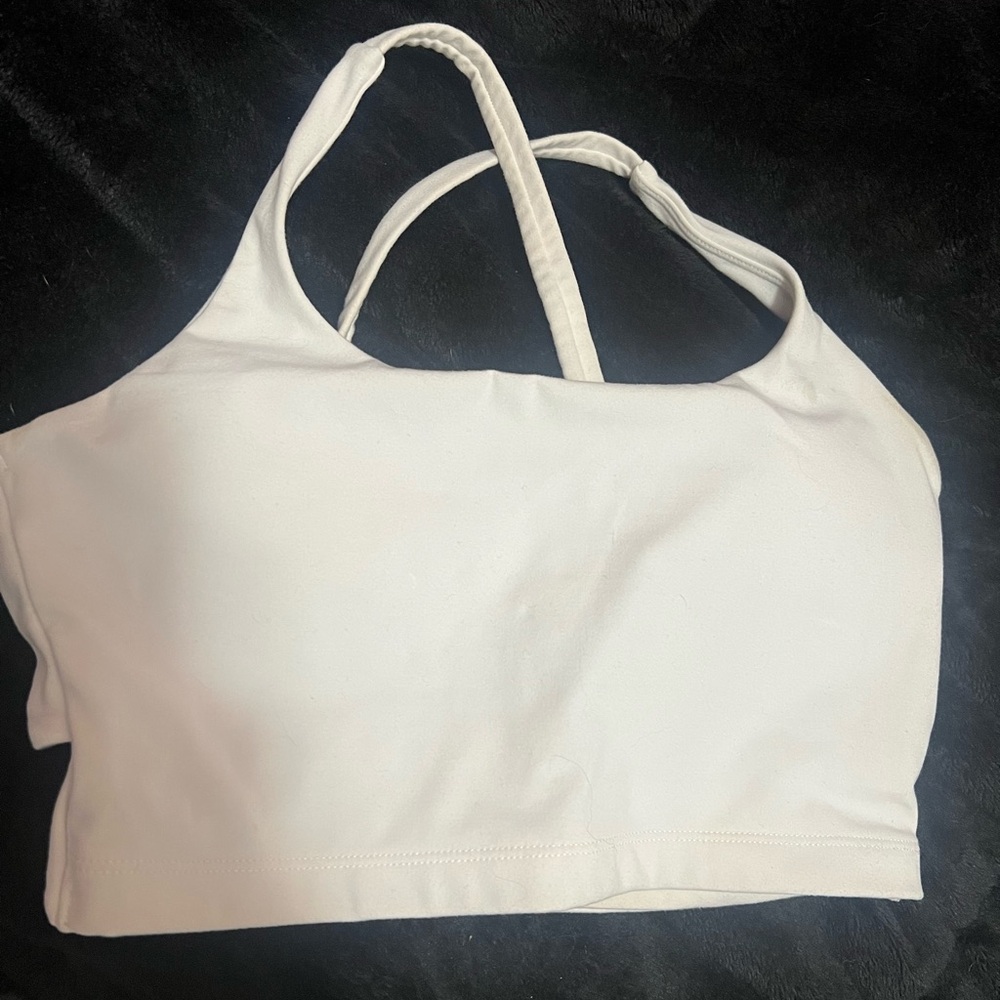 alphalete sports bra